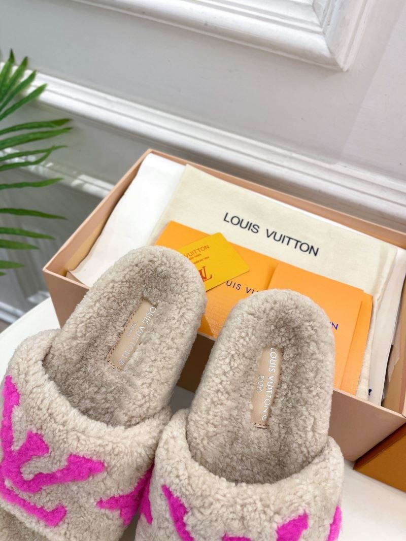 Louis Vuitton Slippers